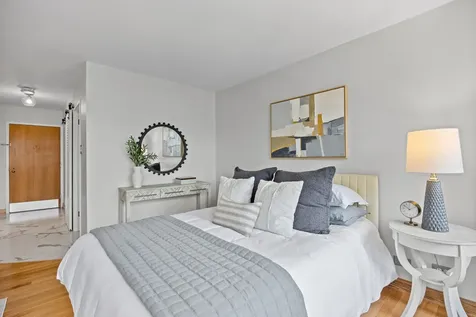 211 East Ohio Street Chicago IL 60611