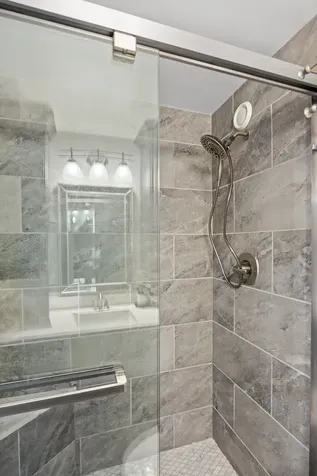 211 East Ohio Street Chicago IL 60611
