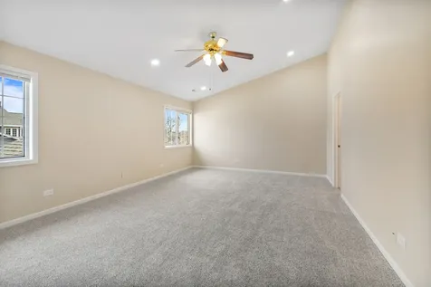 507 West Parkside Drive Palatine IL 60067