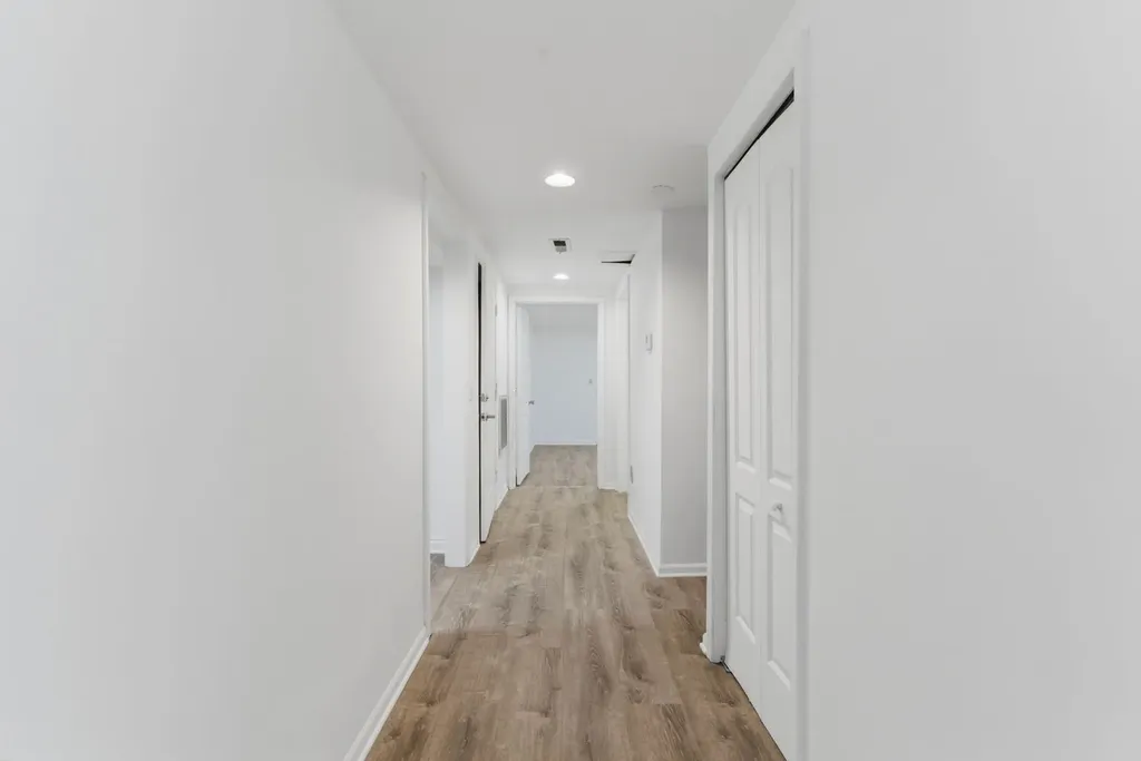 6066 North Albany Avenue Chicago IL 60659