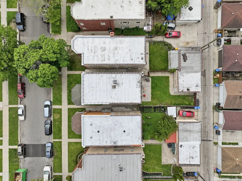 6066 North Albany Avenue Chicago IL 60659