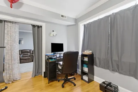 6066 North Albany Avenue Chicago IL 60659