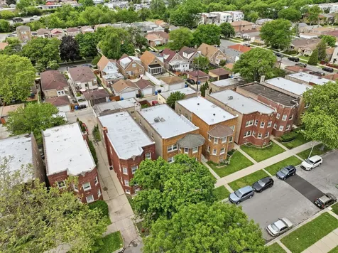 6066 North Albany Avenue Chicago IL 60659