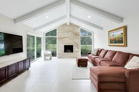 3627 Pebble Beach Road Northbrook IL 60062