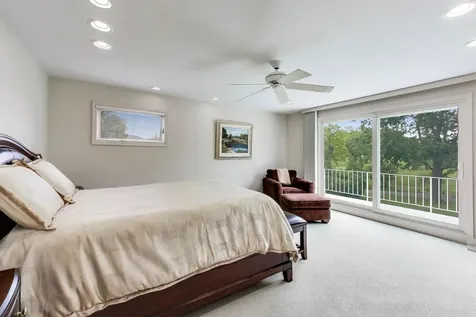 3627 Pebble Beach Road Northbrook IL 60062