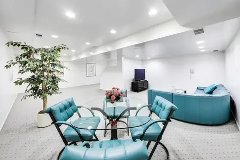 3627 Pebble Beach Road Northbrook IL 60062