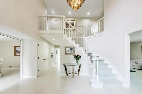 3627 Pebble Beach Road Northbrook IL 60062