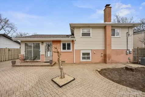 458 North 5th Avenue Des Plaines IL 60016