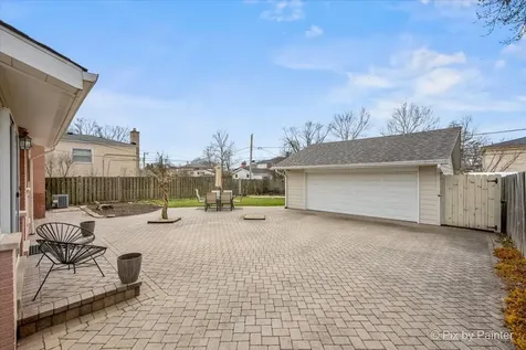 458 North 5th Avenue Des Plaines IL 60016