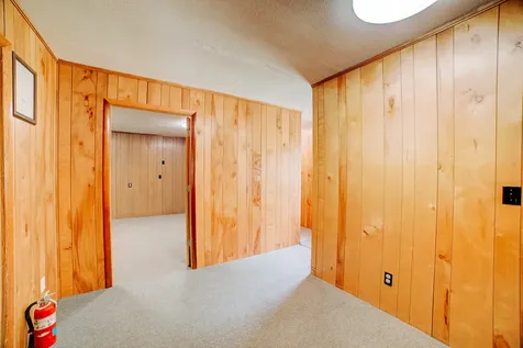 223 East Mulberry Street Watseka IL 60970