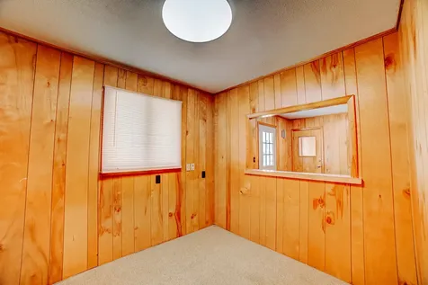 223 East Mulberry Street Watseka IL 60970