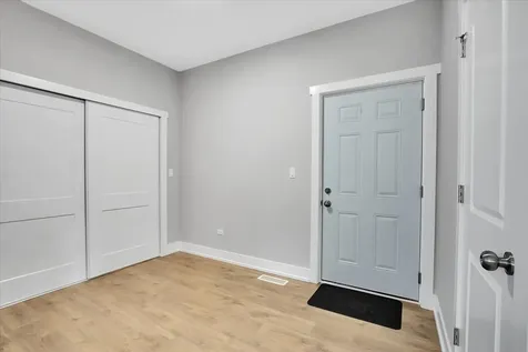 21350 Somerset Street Shorewood IL 60404