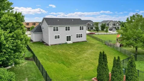 21350 Somerset Street Shorewood IL 60404