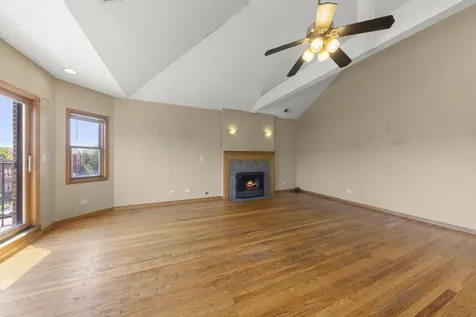 3246 West Warren Boulevard Chicago IL 60624