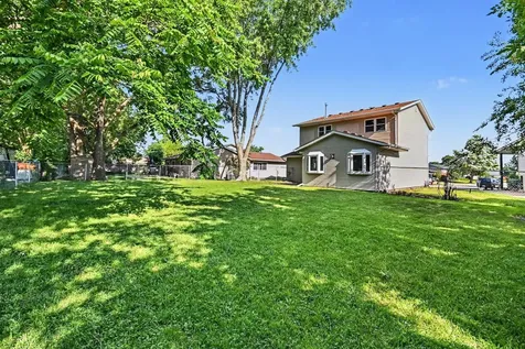 715 Evergreen Court Romeoville IL 60446
