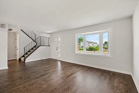 715 Evergreen Court Romeoville IL 60446