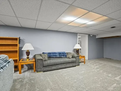 6267 Buttercup Lane Rockford IL 61108
