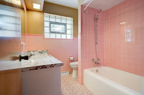 8536 River Grove Avenue River Grove IL 60171