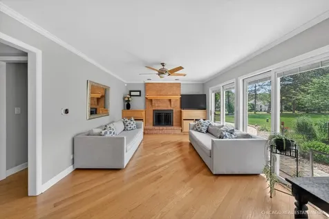 1125 West Wood Street Palatine IL 60067