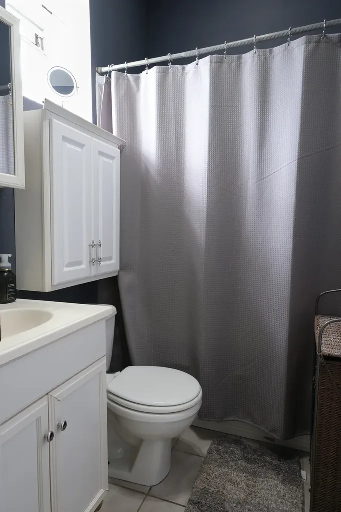 731 West 48th Place Chicago IL 60609