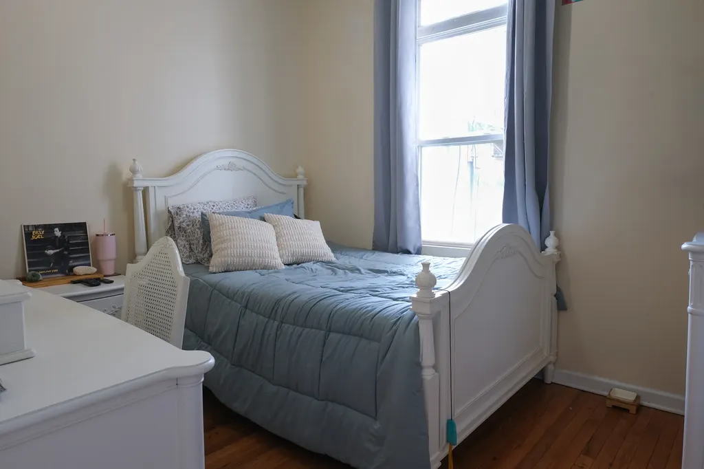 731 West 48th Place Chicago IL 60609