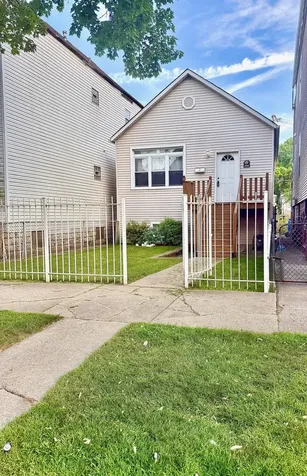 731 West 48th Place Chicago IL 60609