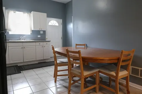 731 West 48th Place Chicago IL 60609