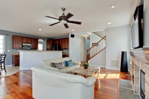 620 Geneva Court Indian Creek IL 60061