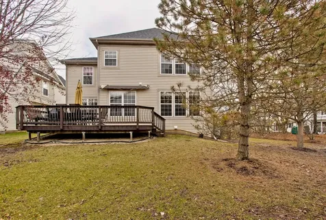 620 Geneva Court Indian Creek IL 60061