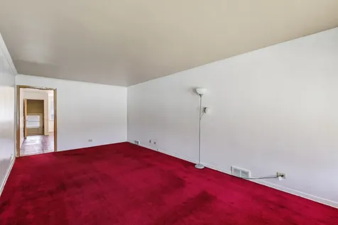 10553 South Calumet Avenue Chicago IL 60628
