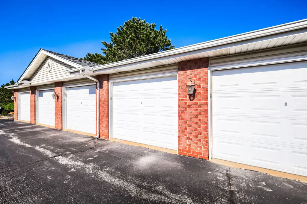 17920 Settlers Pond Way Orland Park IL 60467