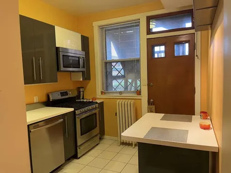 1024 East 52nd Street Chicago IL 60615