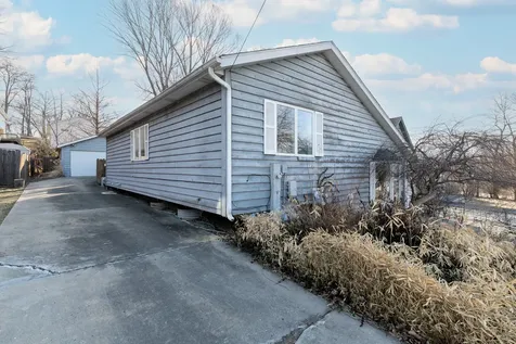 61 Highview Avenue Fox Lake IL 60020