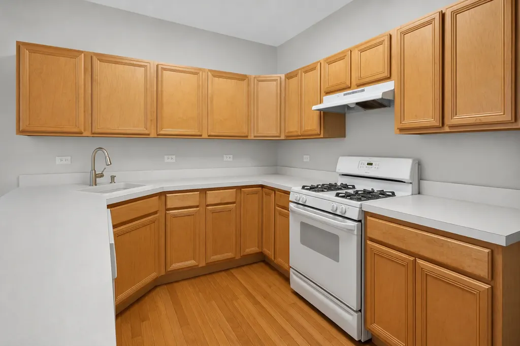 711 Red Oak Court Naperville IL 60563