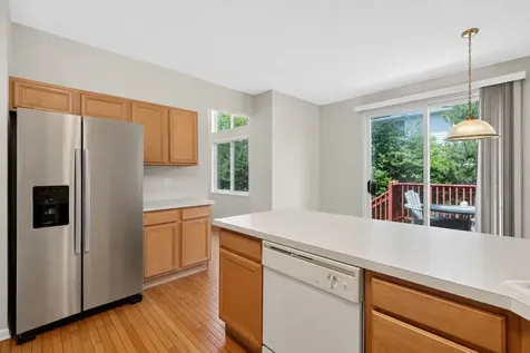 711 Red Oak Court Naperville IL 60563