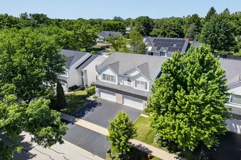 711 Red Oak Court Naperville IL 60563
