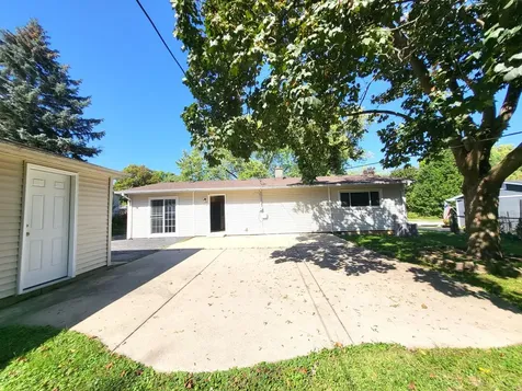 18455 West Meadow Lane Gurnee IL 60031