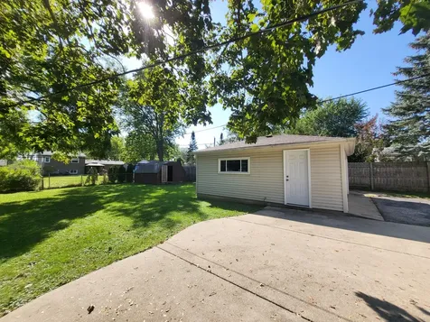 18455 West Meadow Lane Gurnee IL 60031