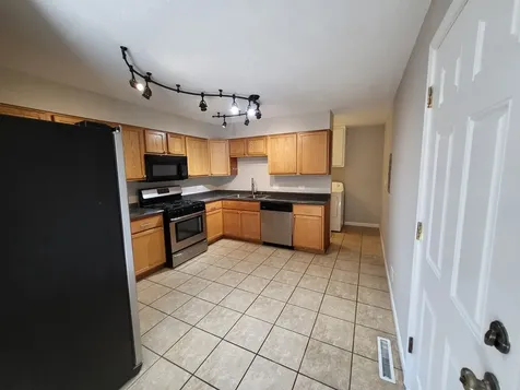 18455 West Meadow Lane Gurnee IL 60031