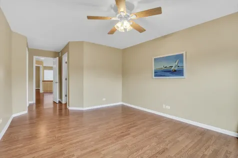 90 Pimlico Court Grayslake IL 60030