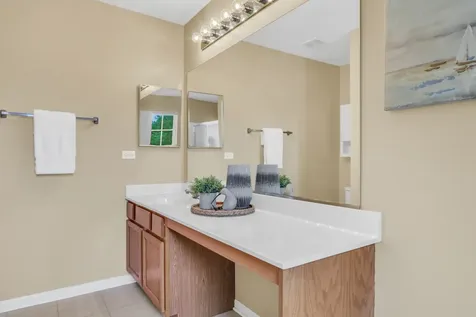 90 Pimlico Court Grayslake IL 60030