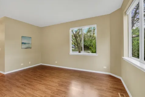 90 Pimlico Court Grayslake IL 60030