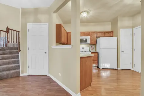 90 Pimlico Court Grayslake IL 60030