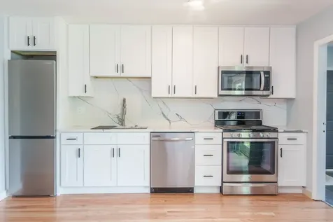 254 Dundee Parkway Buffalo Grove IL 60089