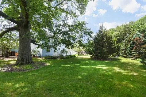 5096 Welsh Road Rockford IL 61107