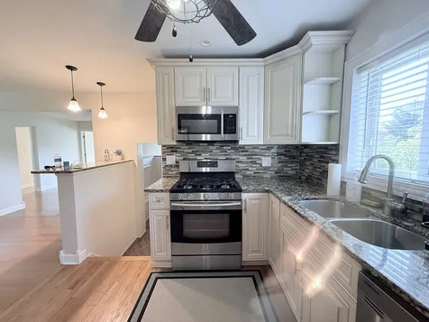 4528 Grace Street Schiller Park IL 60176