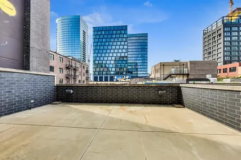 813 West Fulton Market Chicago IL 60607