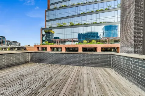 813 West Fulton Market Chicago IL 60607