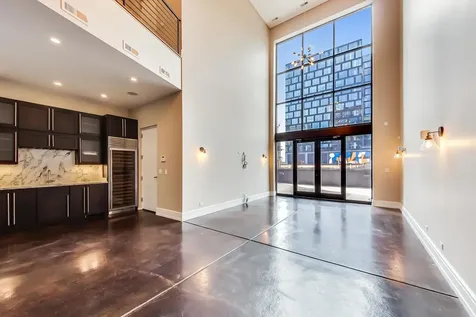 813 West Fulton Market Chicago IL 60607