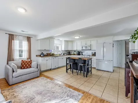 14624 Kenton Avenue Midlothian IL 60445